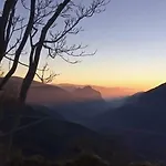 Le Dell'arco - Monte San Vito 度假居