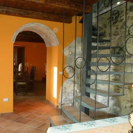 Le Dell'arco - Monte San Vito * Scheggino