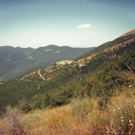 Le Dell'arco - Monte San Vito Prázdninový dům Scheggino