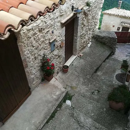 Casa de Férias Le Dell'arco - Monte San Vito *