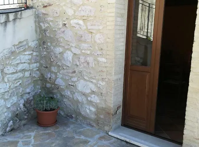 Feriehus Le Dell'arco - Monte San Vito *