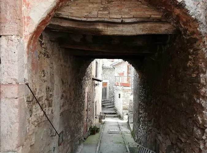 Feriehus Le Dell'arco - Monte San Vito