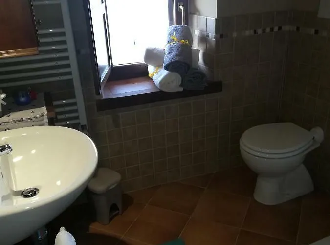 Le Dell'arco - Monte San Vito Feriehus