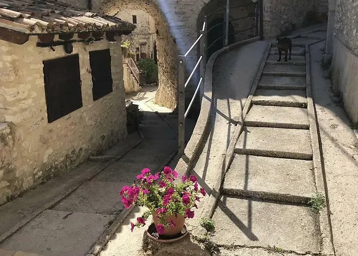 Le Dell'arco - Monte San Vito Сasa de vacaciones Scheggino